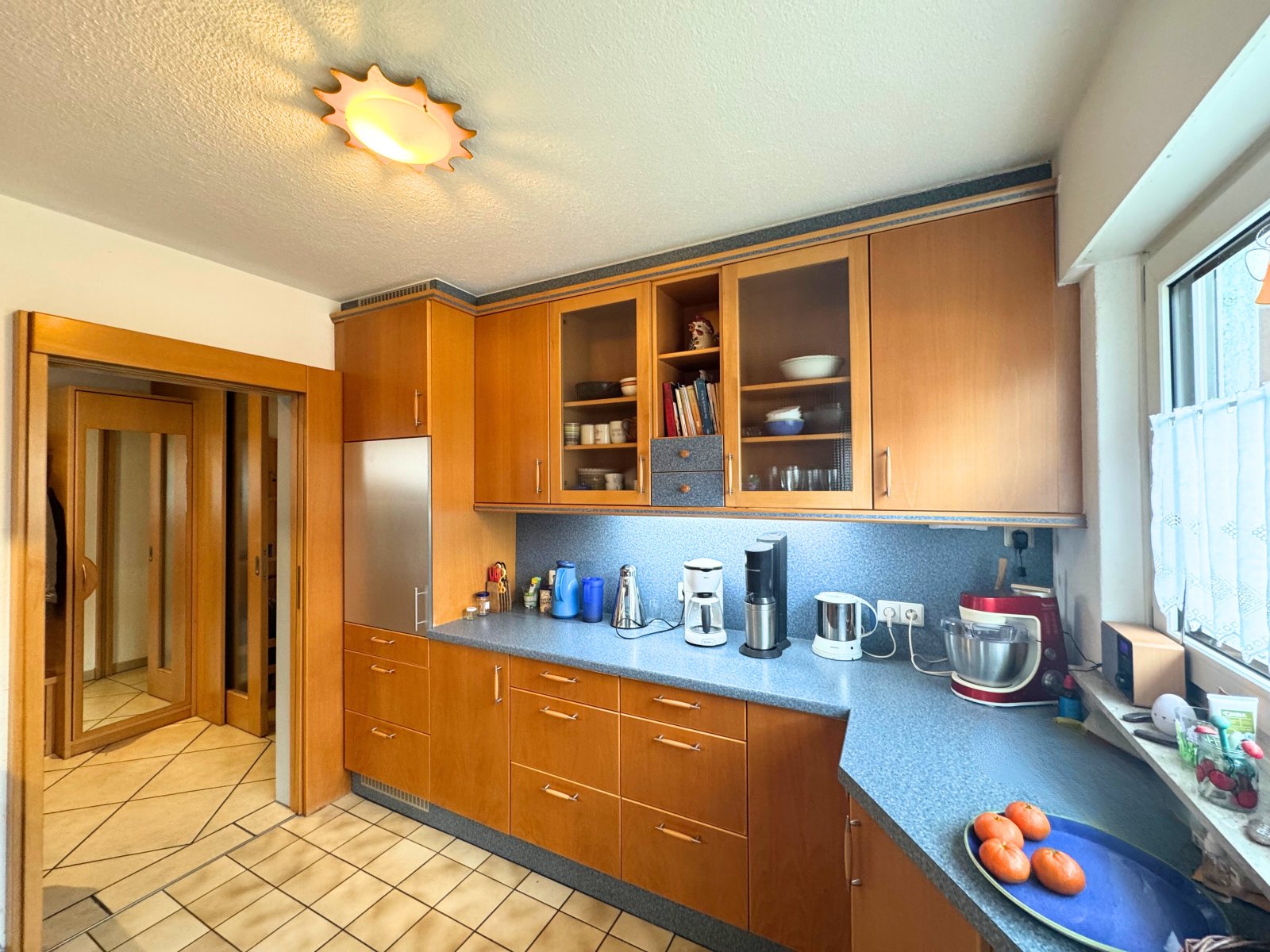 EG Einbauküche mit Miele Geräte