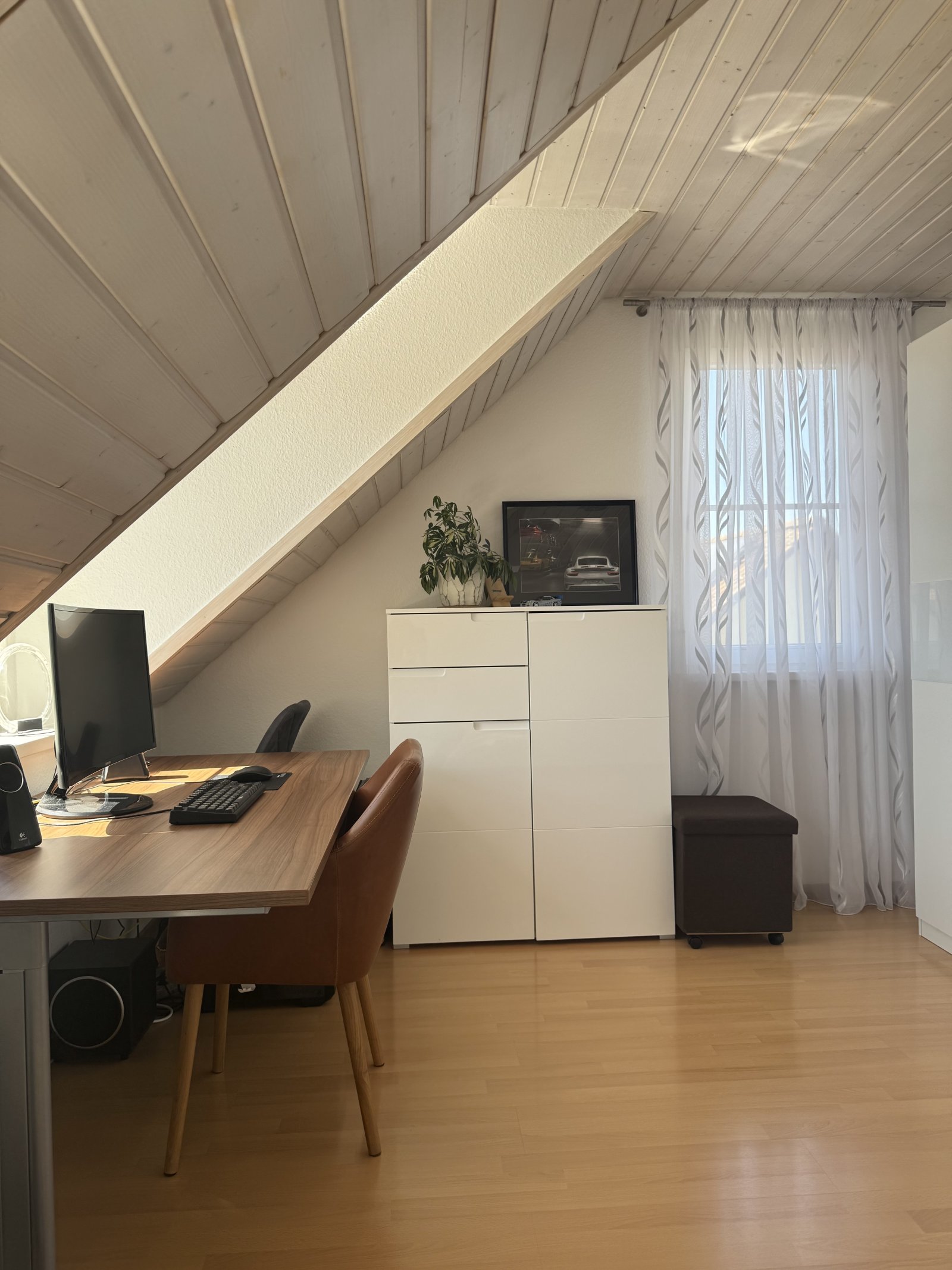 Schlafzimmer 2-Büro-Kinder-oder Gästezimmer