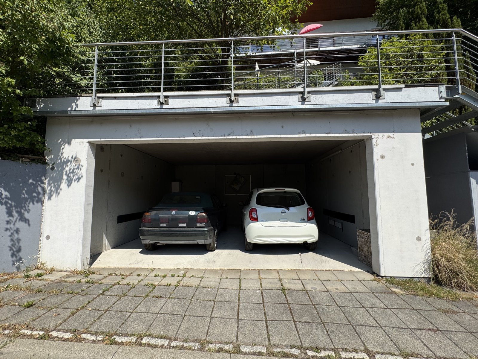 Doppelcarport mit Garagentor zur Garage erweiterbar Doppelcarport mit Garagentor zur Garage erweiterbar