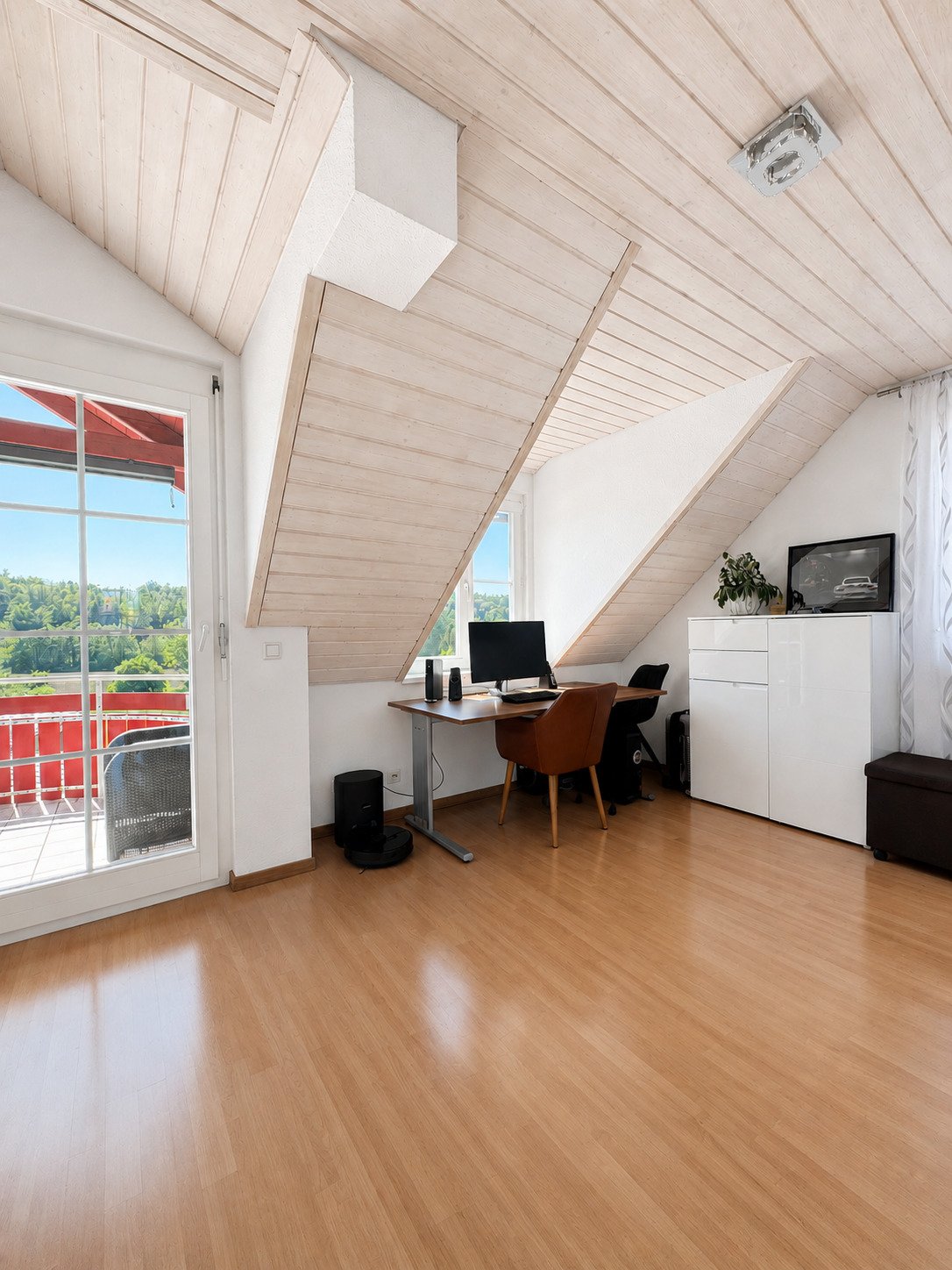 Schlafzimmer 2-Büro-Kinder- oder Gästezimmer