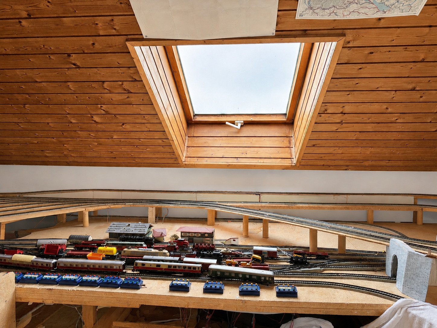 DG: Eisenbahnzimmer DG: Eisenbahnzimmer